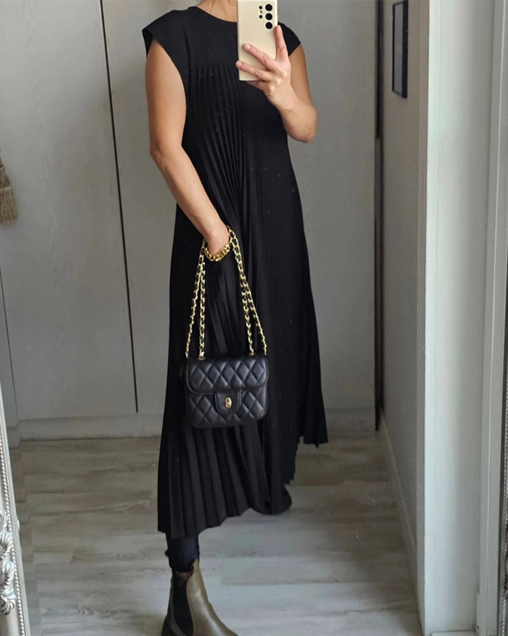 Mireille | Pleated Maxi Dress