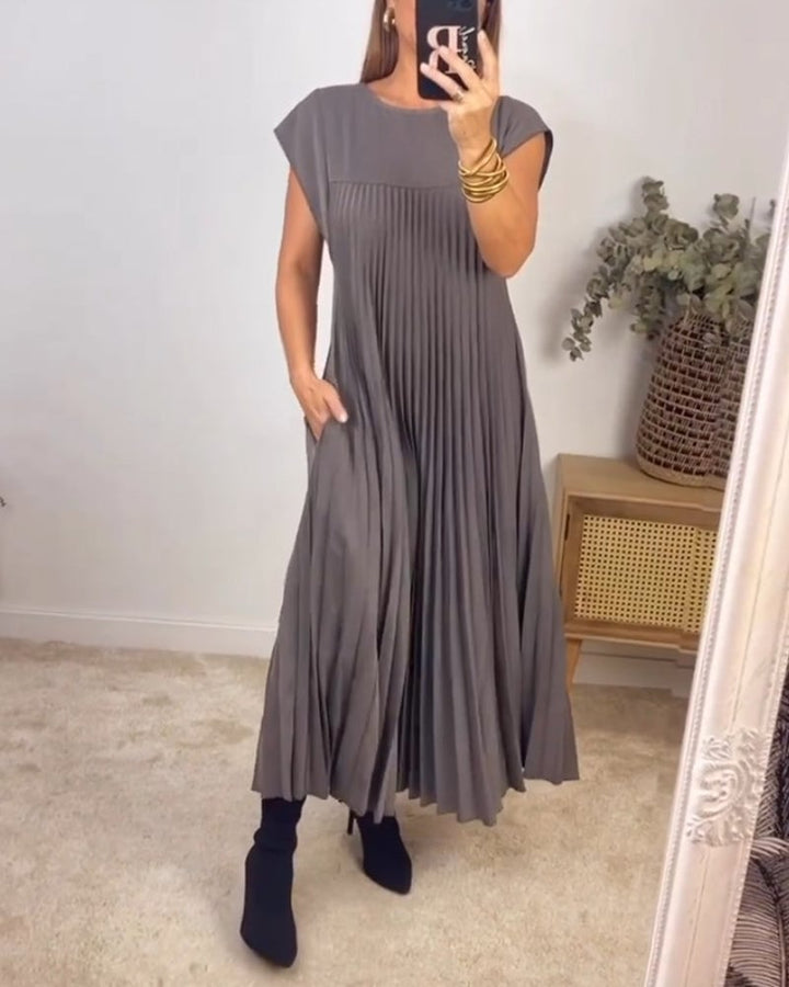 Coraline | Pleated Dress