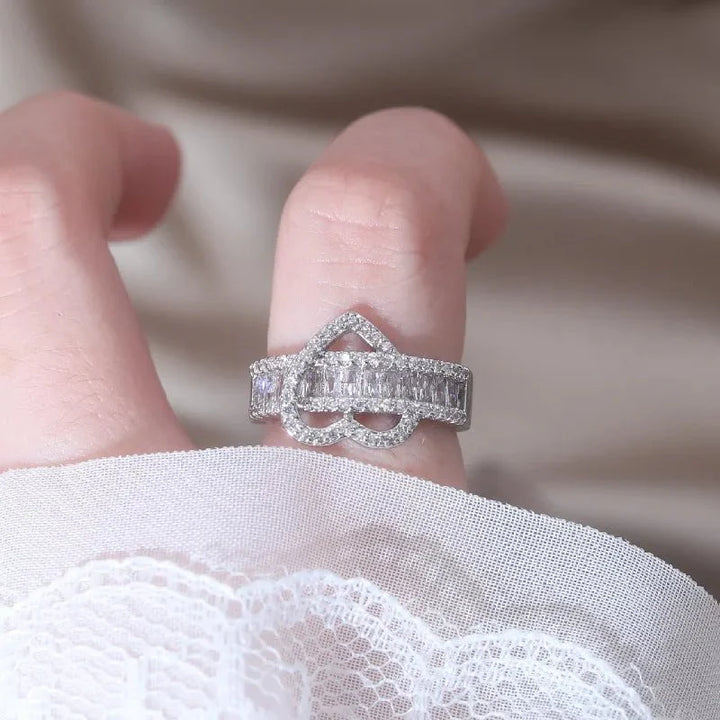 14k Lovers Loop Diamond Heart Ring