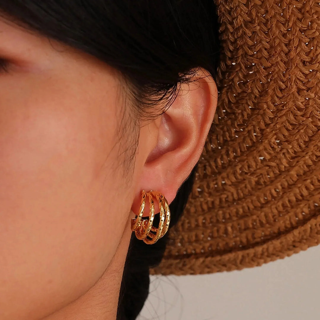 14k Teardrop Outline Earrings