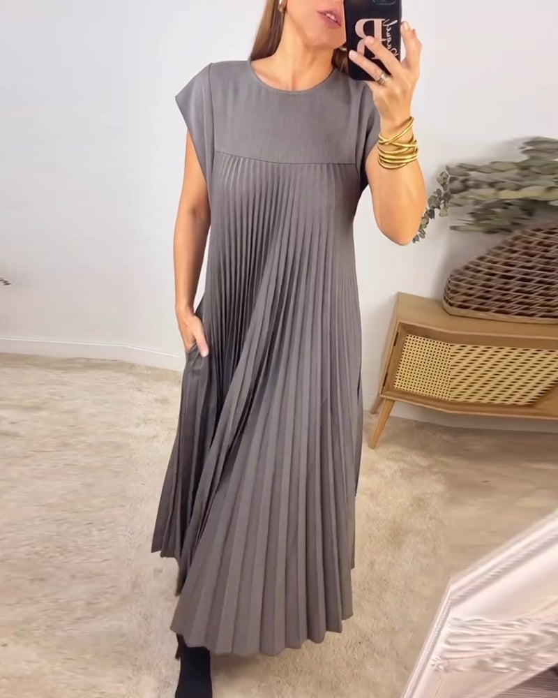 Mireille | Pleated Maxi Dress