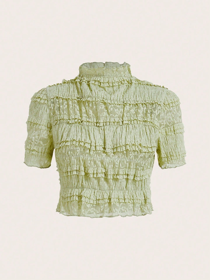 AmyVictoria | Lace Crop Top – Elegant