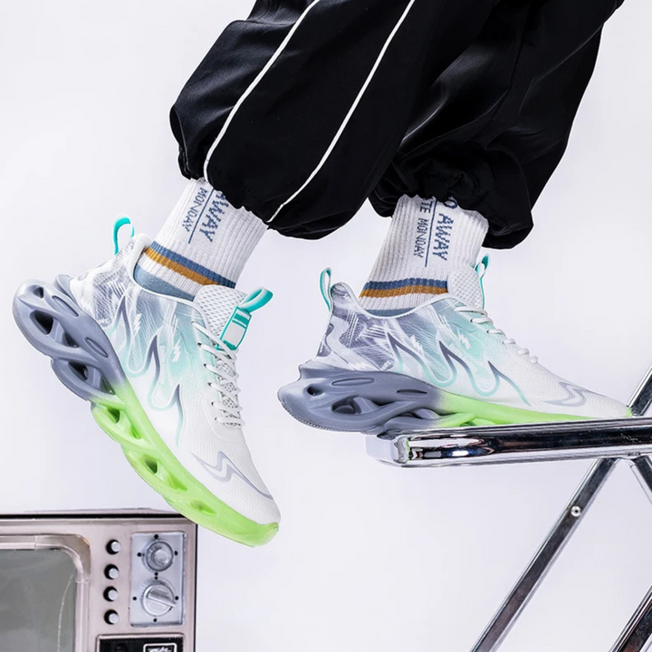 Monica Secrets | Performance Sneaker