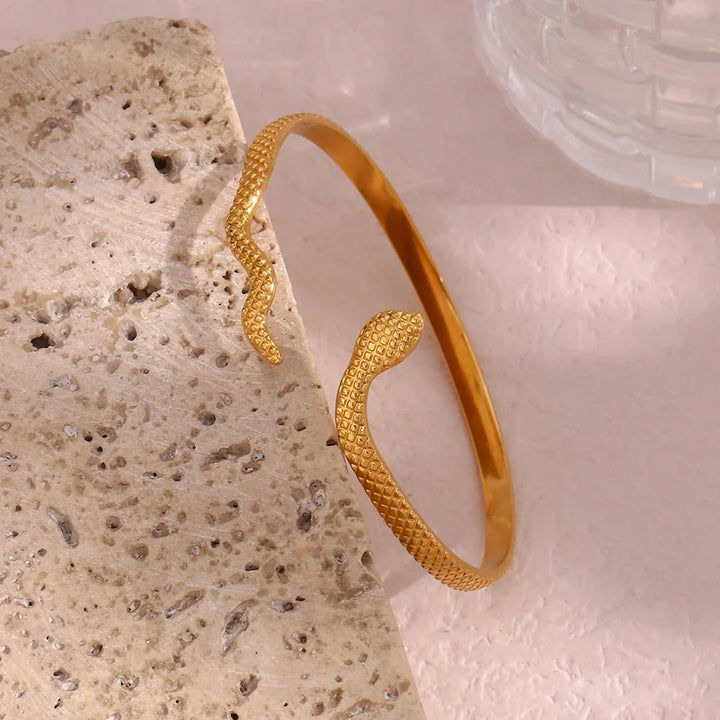 18k Adjustable Snake Bracelet