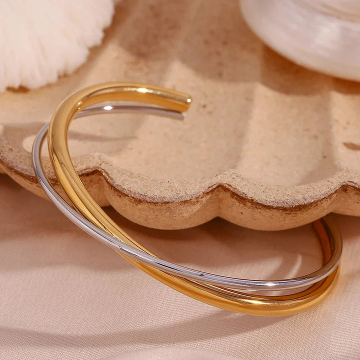 18k Intersect Cross Cuff Bracelet