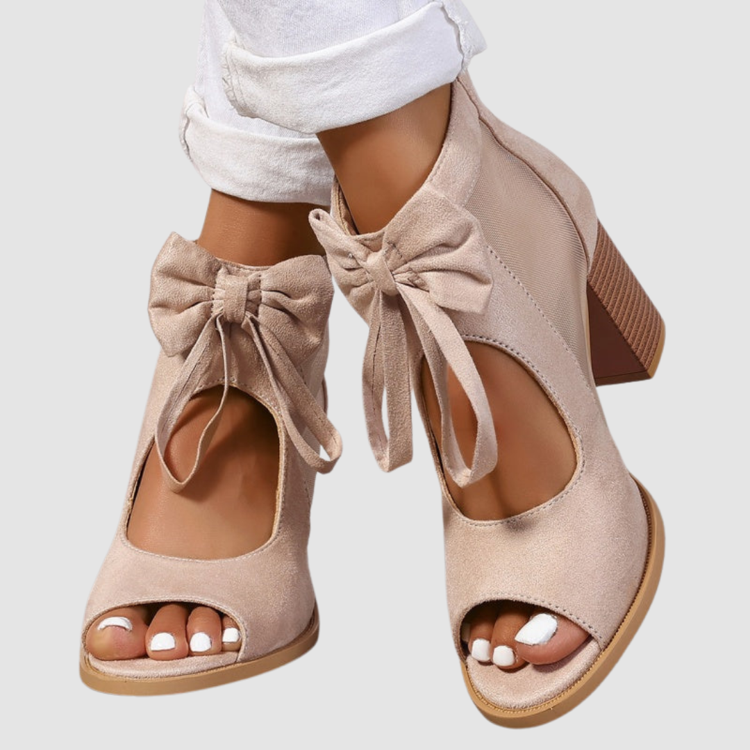 Monica Secrets | Bow Charm Orthopedic Heels