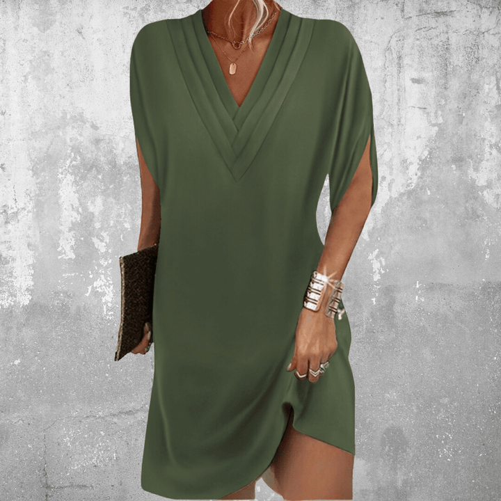 Monica Secrets | Effortless Elegance Shift Dress
