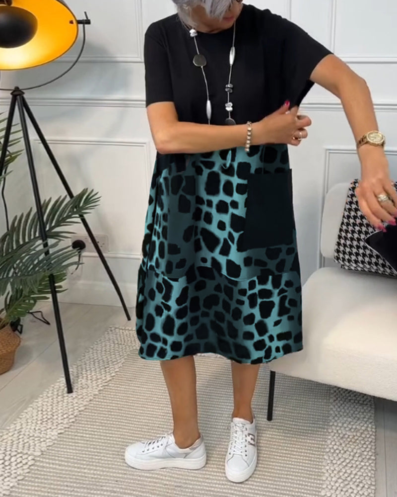 Monica Secrets | Stylish Short Sleeve Leopard Print Midi Dress