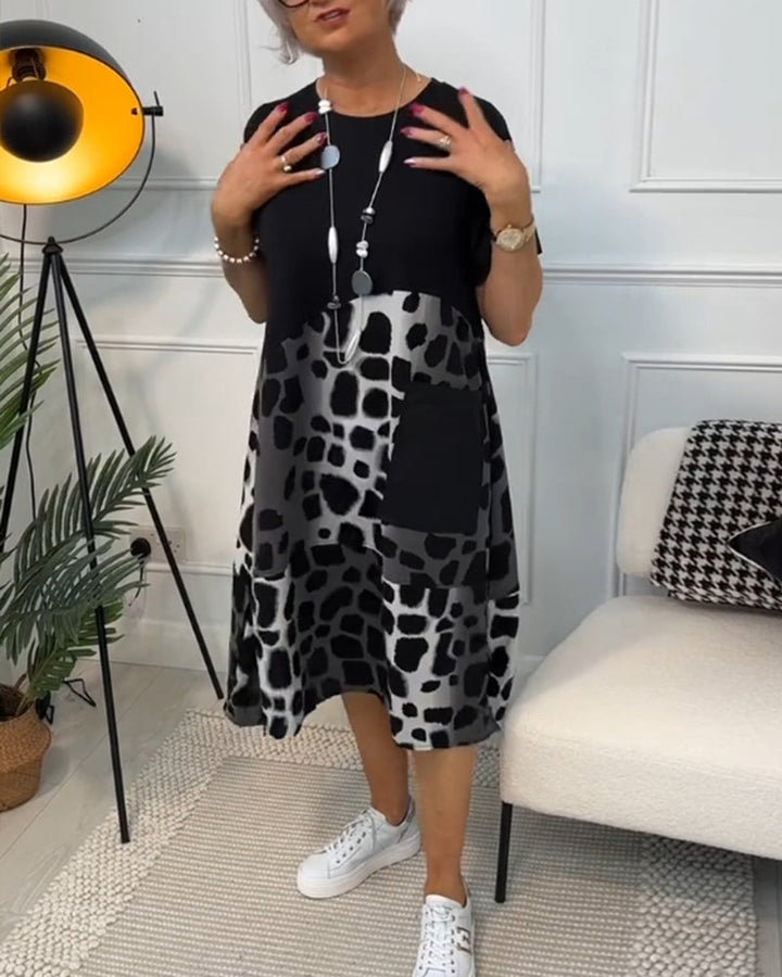 Monica Secrets | Stylish Short Sleeve Leopard Print Midi Dress