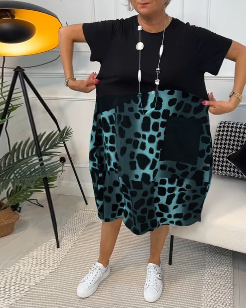 Monica Secrets | Stylish Short Sleeve Leopard Print Midi Dress