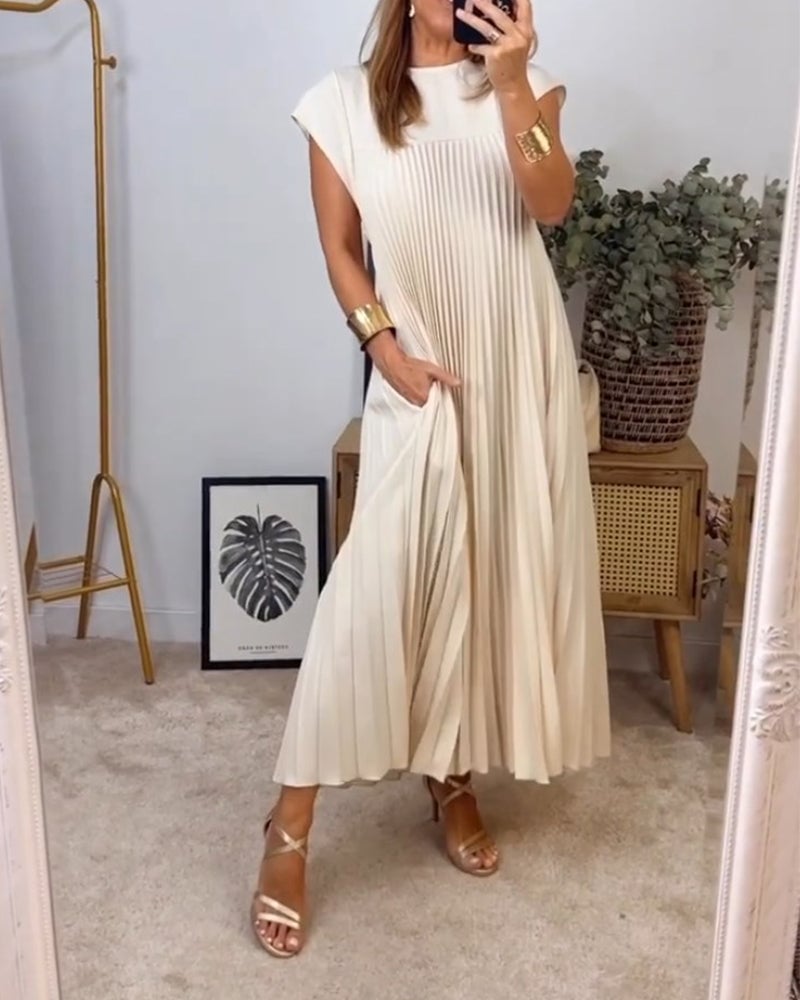 Mireille | Pleated Maxi Dress