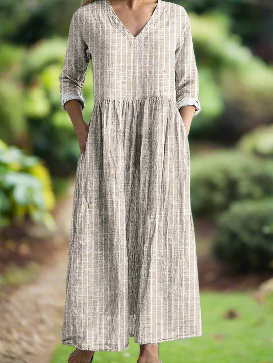 Monica Secrets | Casual Classic Striped Dress