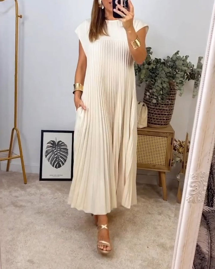 Mireille | Pleated Maxi Dress