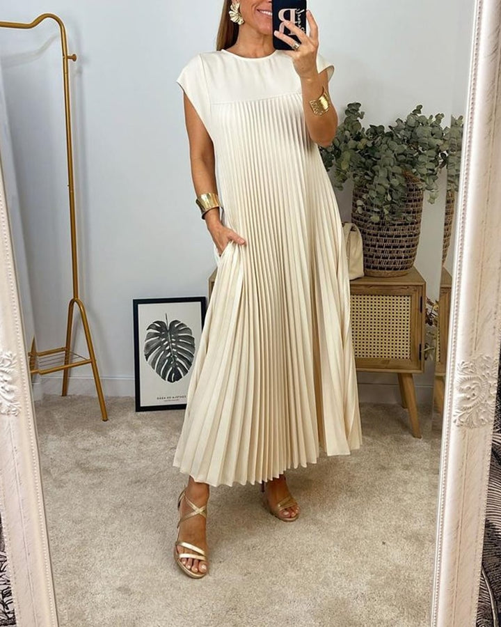 Mireille | Pleated Maxi Dress