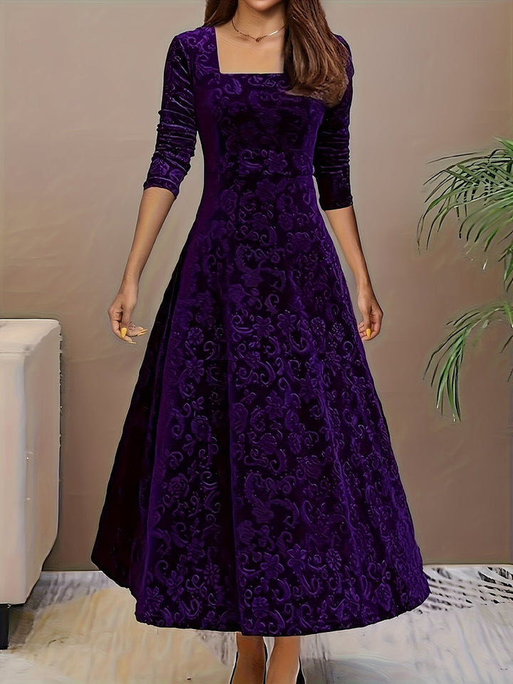 Maris | Elegant Velvet Dress