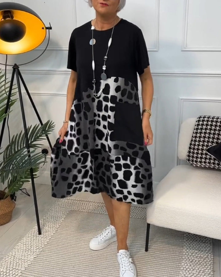 Monica Secrets | Stylish Short Sleeve Leopard Print Midi Dress