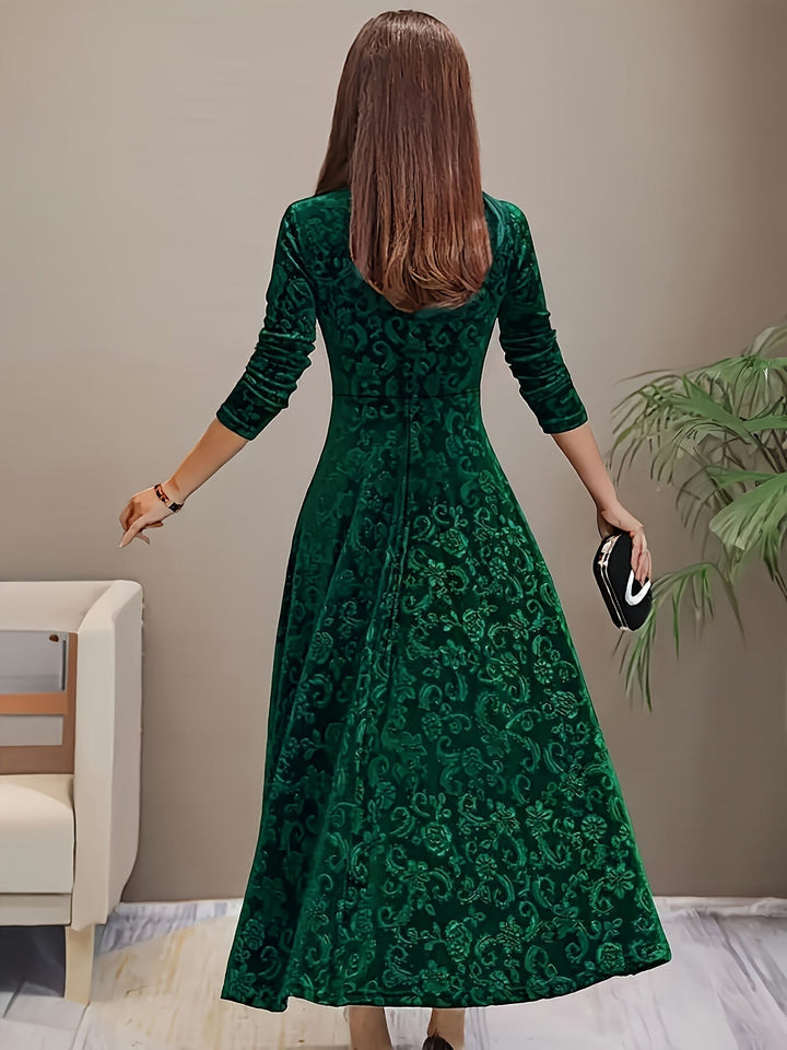 Maris | Elegant Velvet Dress