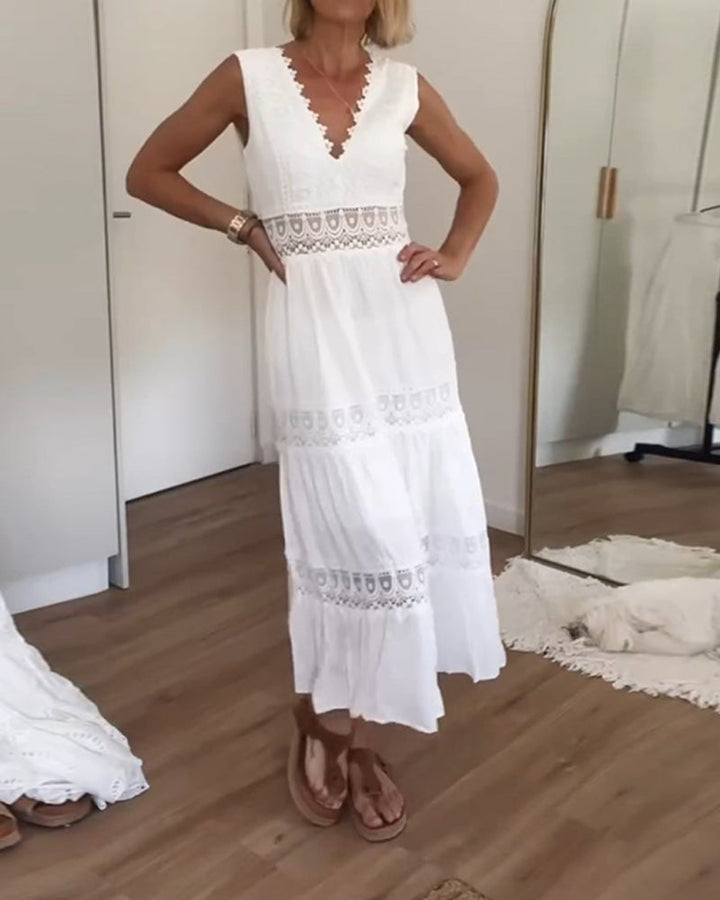 Isolde | V-Neck Lace Dress