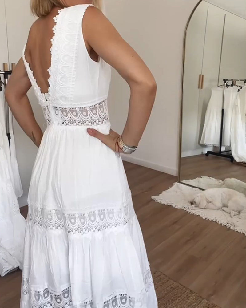 Isolde | V-Neck Lace Dress