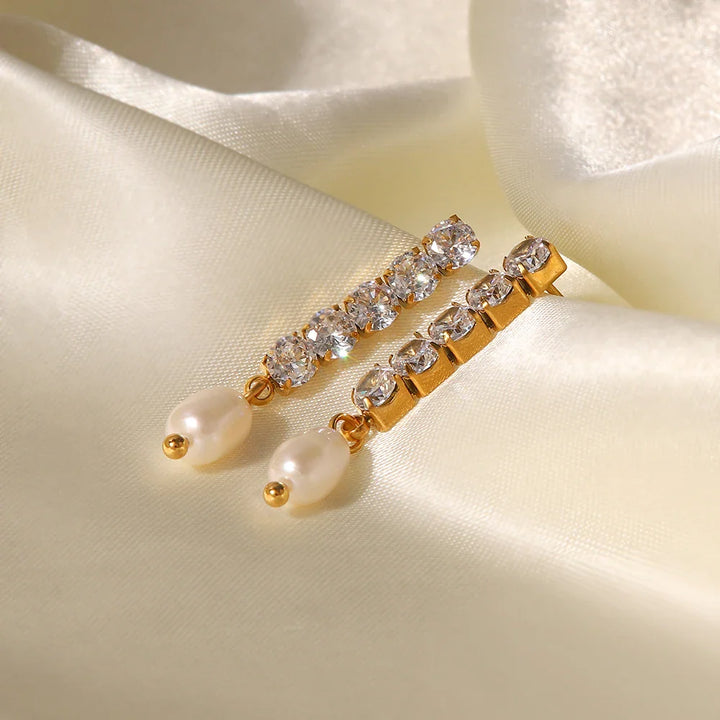 18k Dainty Diamond Tassel Pearl Dangle Earrings