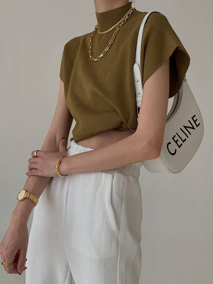 Monica Secrets | Sleeveless High Neck Top - Elegant Loose Fit - Casual Chic Design