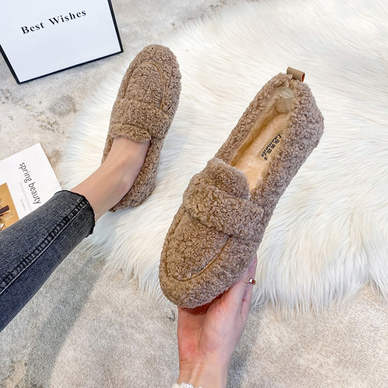 Monica Secrets | Cozy Sherpa Loafers