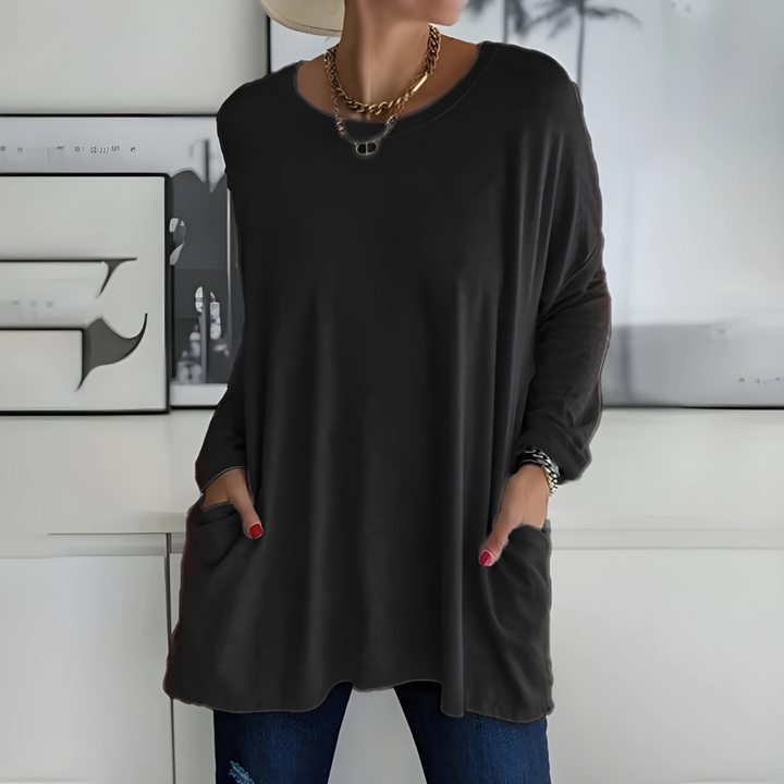 Monica Secrets | Relaxed Long Sleeve Top