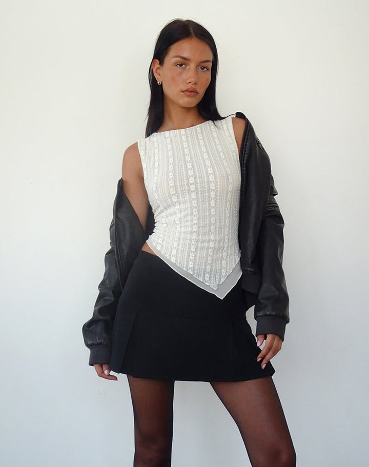 Monica Secrets | Elegant Sleeveless Lace Top With Asymmetrical Hem