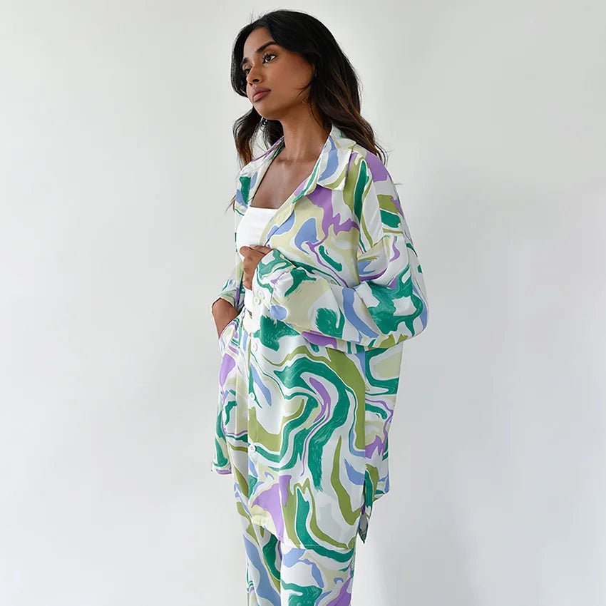 Monica Secrets | Bold Swirl Print Set