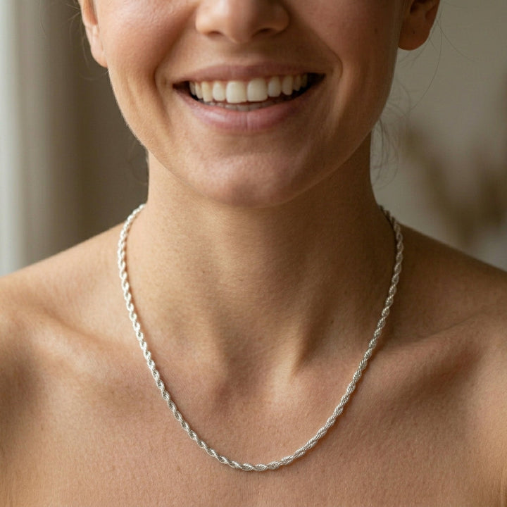 Monica Secrets Classics Rope Necklace