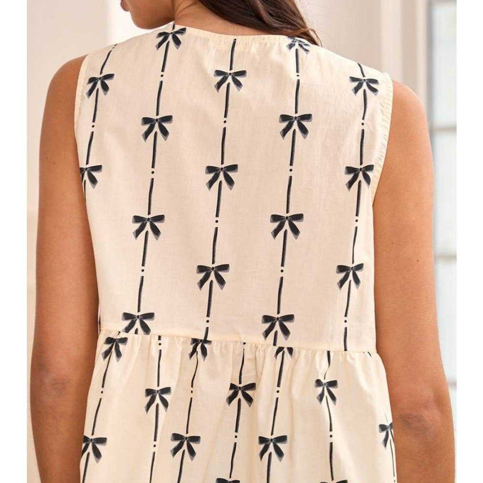 Monica Secrets | Sleeveless Blouse – Relaxed Fit – V-neck – Lightweight Breathable – Tie Detail