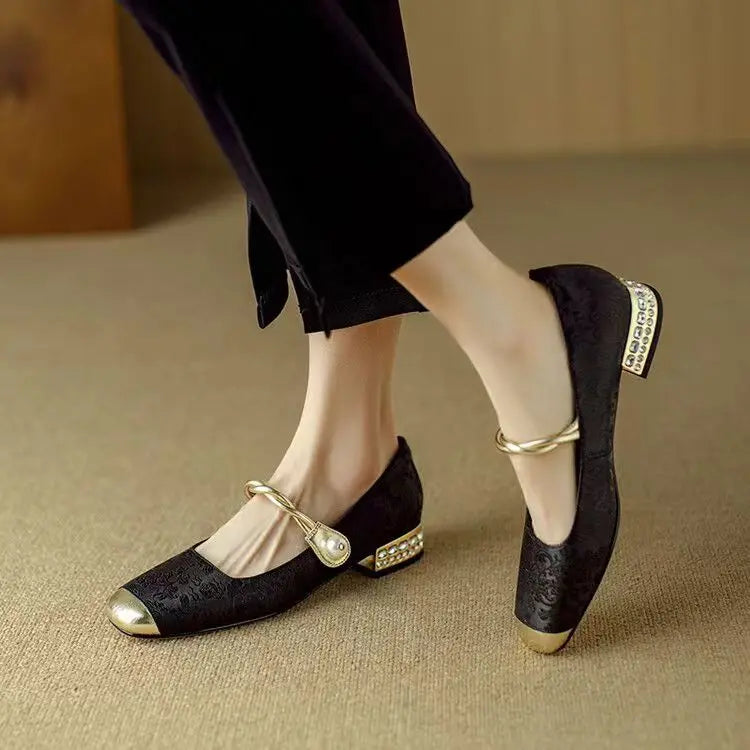 Cleo | Pearl Pumps