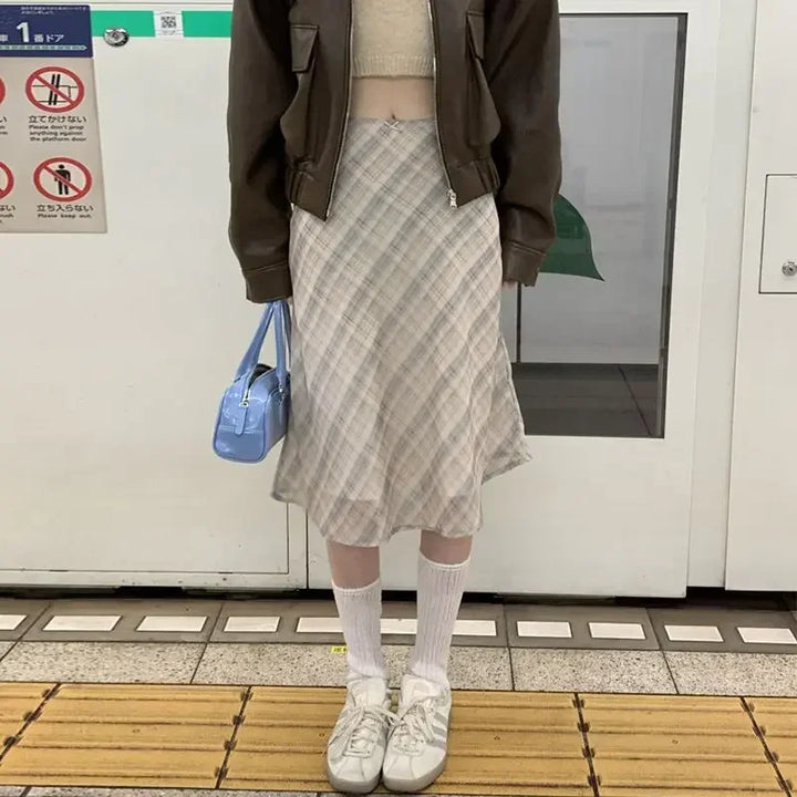 Monica Secrets | Classic Plaid Midi Skirt