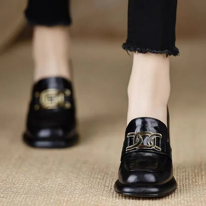 Monica Secrets | High Heels