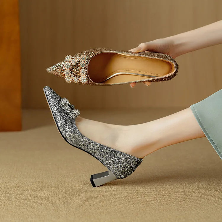 Monica Secrets | Glitter Pumps