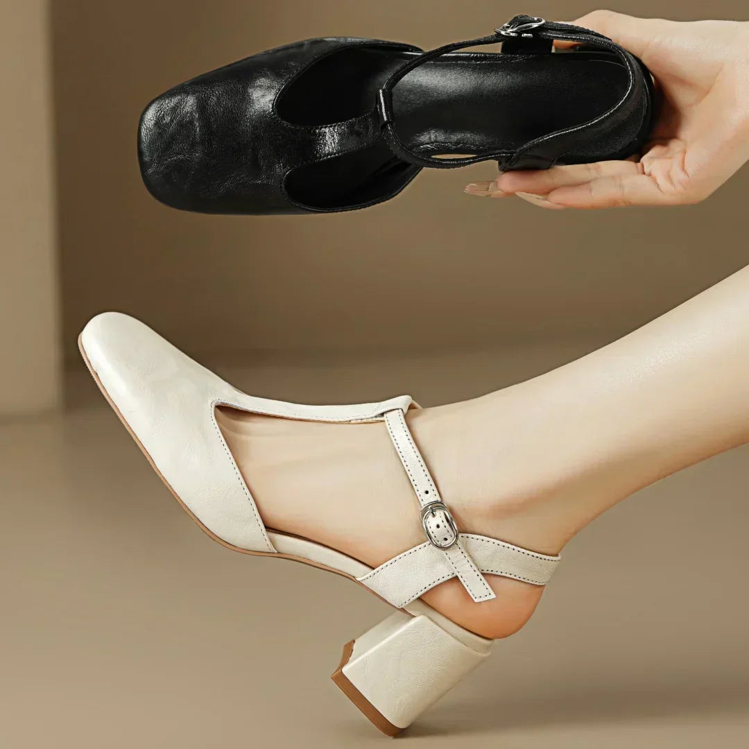 Monica Secrets | Leather Sandals