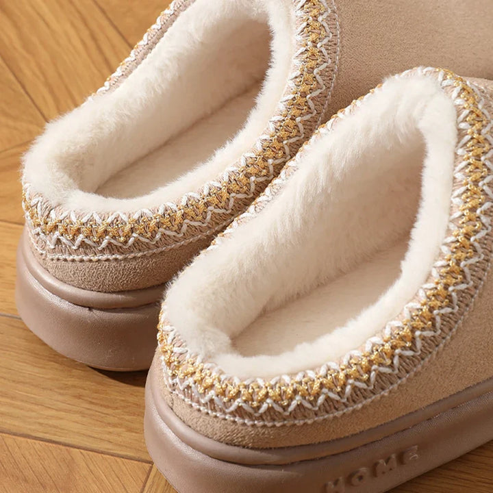 Amara | Plush Slippers