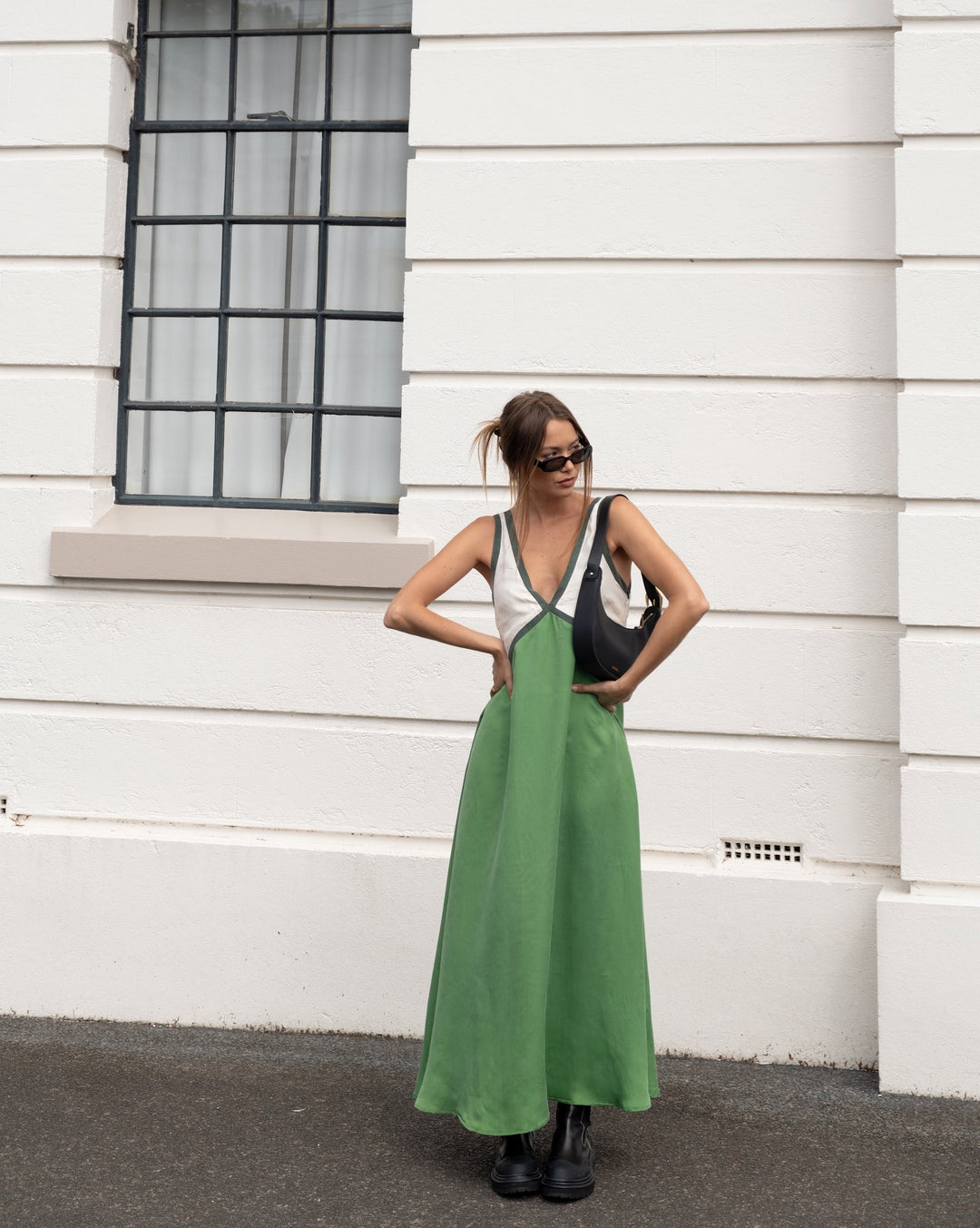 Monica Secrets | Lightweight V-Neck Maxi Dress