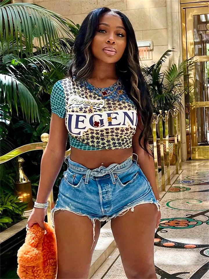 Monica Secrets | Women's Crop T-Shirt - Fitted Design - Short Sleeves - Print Mix