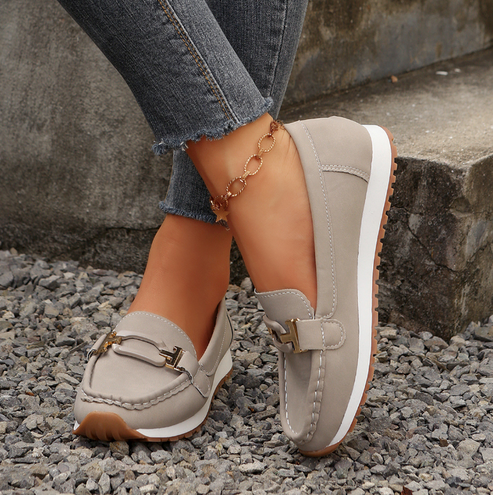 Monica Secrets | Luxury Chain Loafers