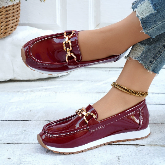 Monica Secrets | Shiny Bordeaux Loafers
