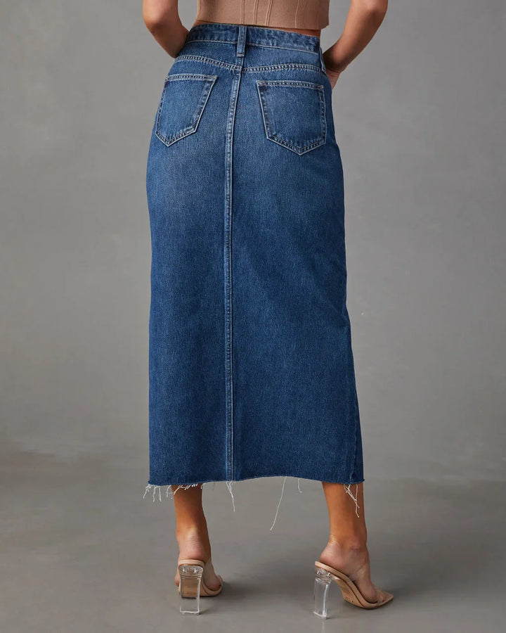 Monica Secrets | Classic High-Waist Denim Skirt