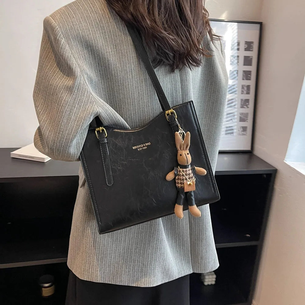 Monica Secrets | Elegant Shoulder Tote