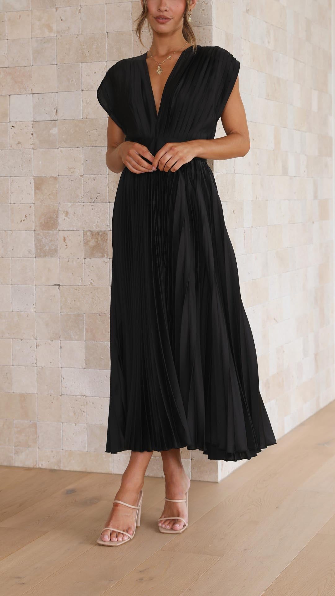 Monica Secrets | Elegant Pleated Dress