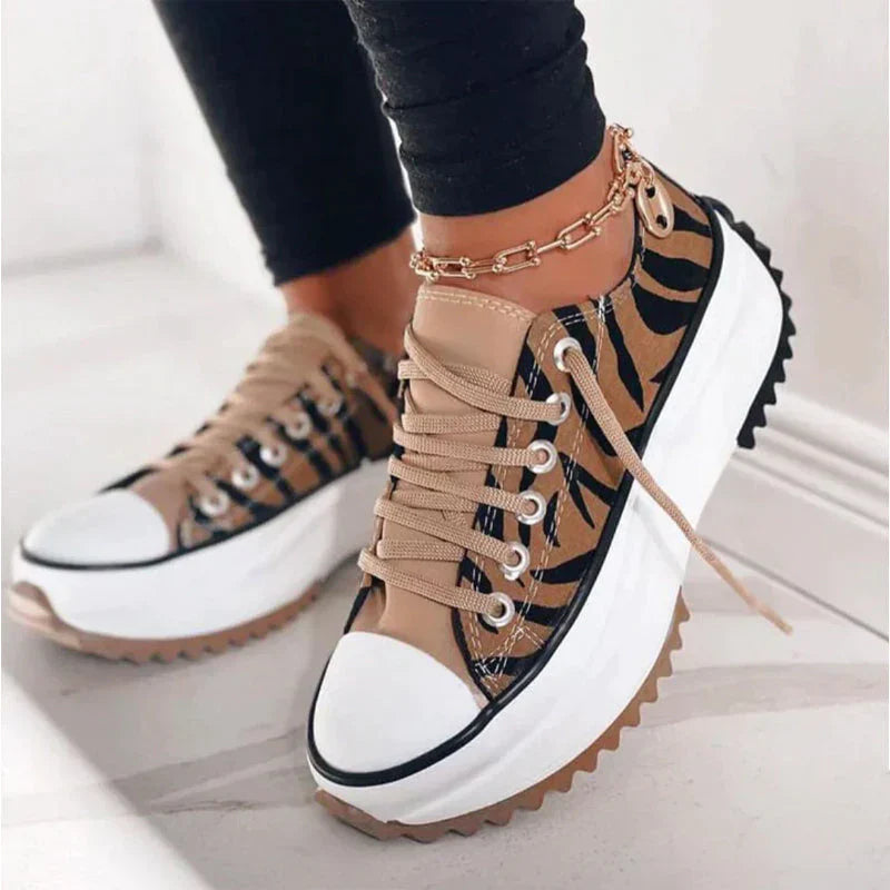 Monica Secrets | Platform Sneakers | Contrast Trim Lace-Up