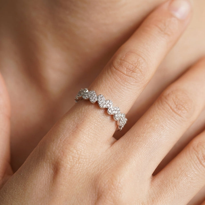 S925 Moissanite Accented Eternity Heart Ring