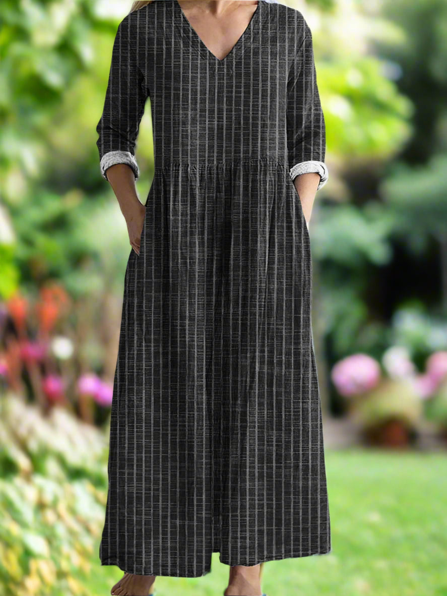 Monica Secrets | Casual Classic Striped Dress