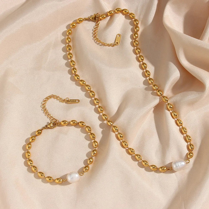 Beaded Gold Dainty Pearl Bracelet and Necklace