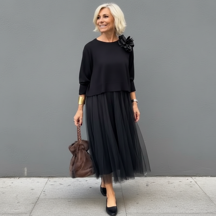 Monica Secrets | Elegant Two-Piece Set