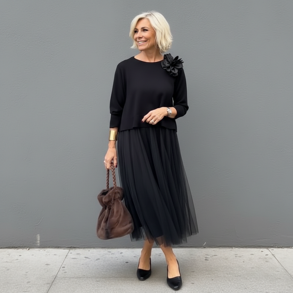 Monica Secrets | Elegant Two-Piece Set